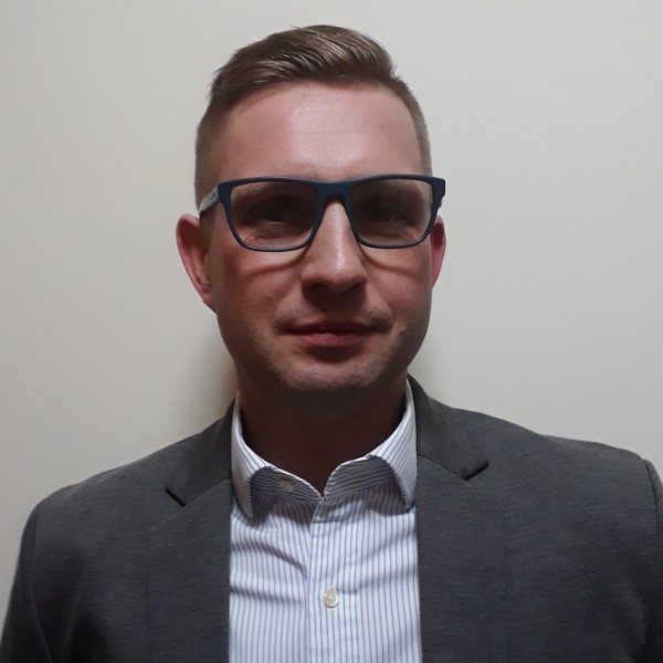 Marcin Piotrowski Marcin Piotrowski