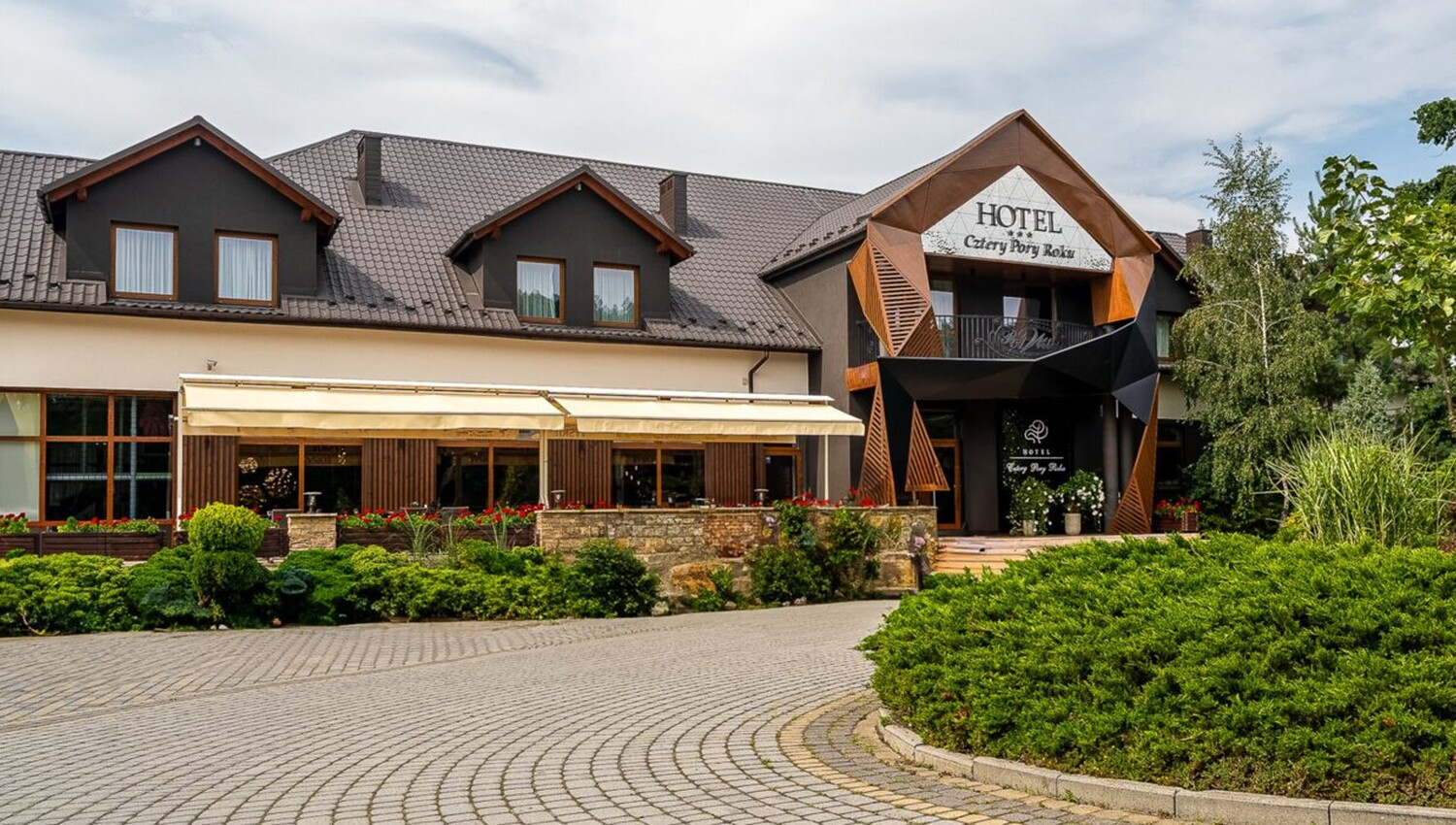 Hotel Cztery Pory Roku